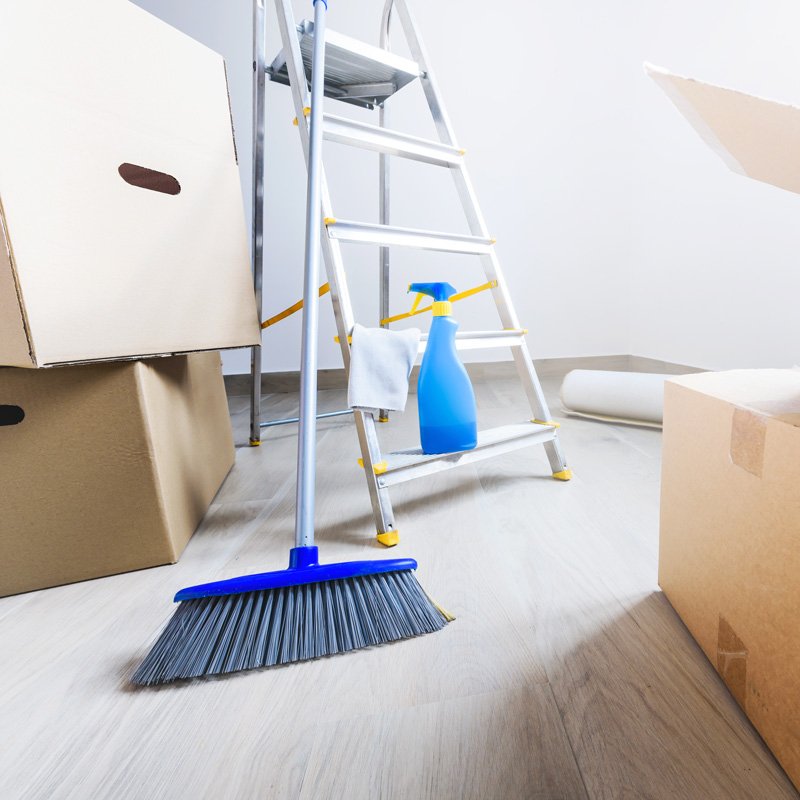 Spotless apartment ready for new tenants after move-out cleaning in Phoenix, AZ