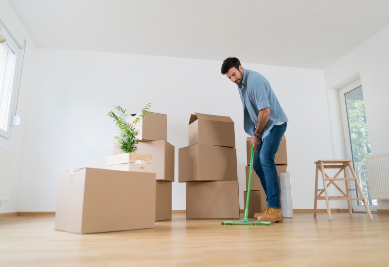 A professional providing expert move-out cleaning services in Phoenix, AZ